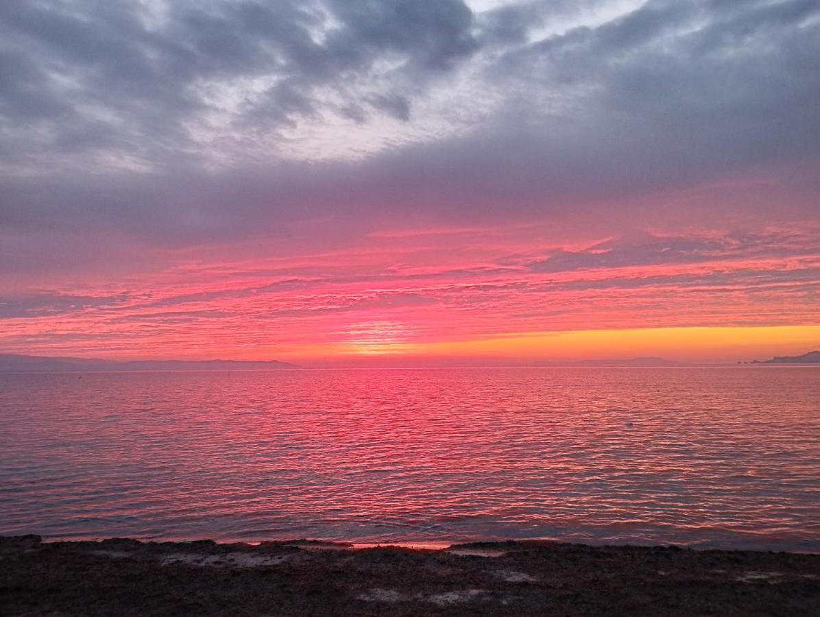 Le Surplage Ιέρ Εξωτερικό φωτογραφία