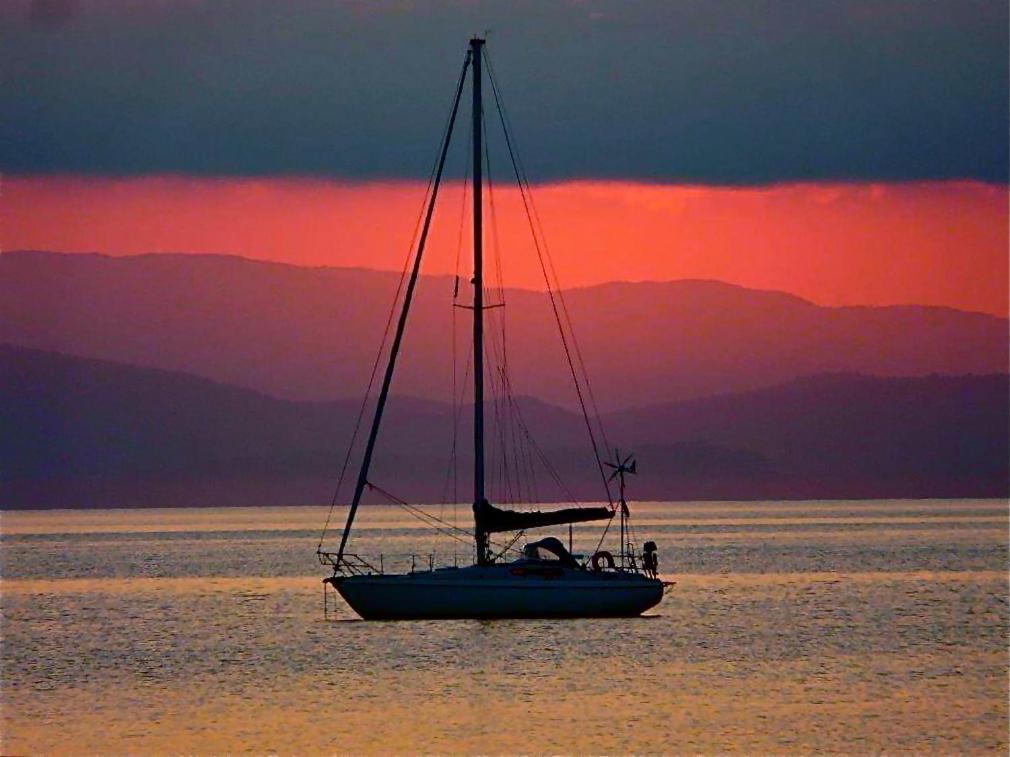 Le Surplage Ιέρ Εξωτερικό φωτογραφία
